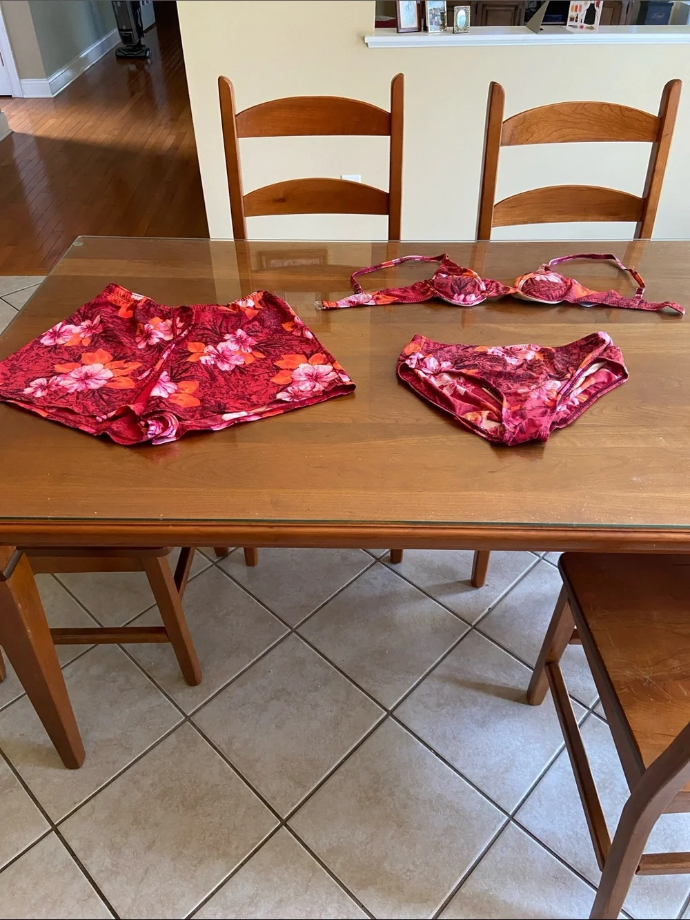 Lands' End Women's Floral Bikini and matching shorts in Red, Orange and Pink.